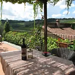 & Winery Il Bacio 팜스테이 *